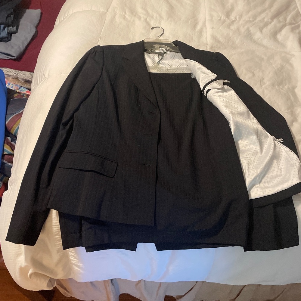 Suit